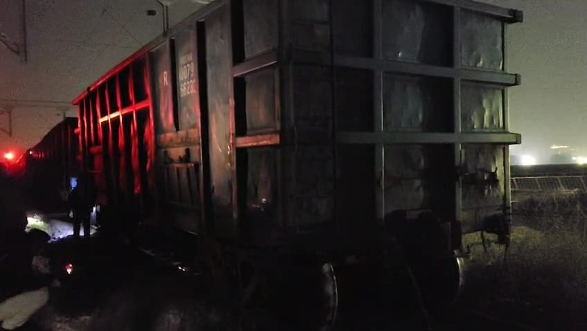 Goods train returning from NTPC derailed