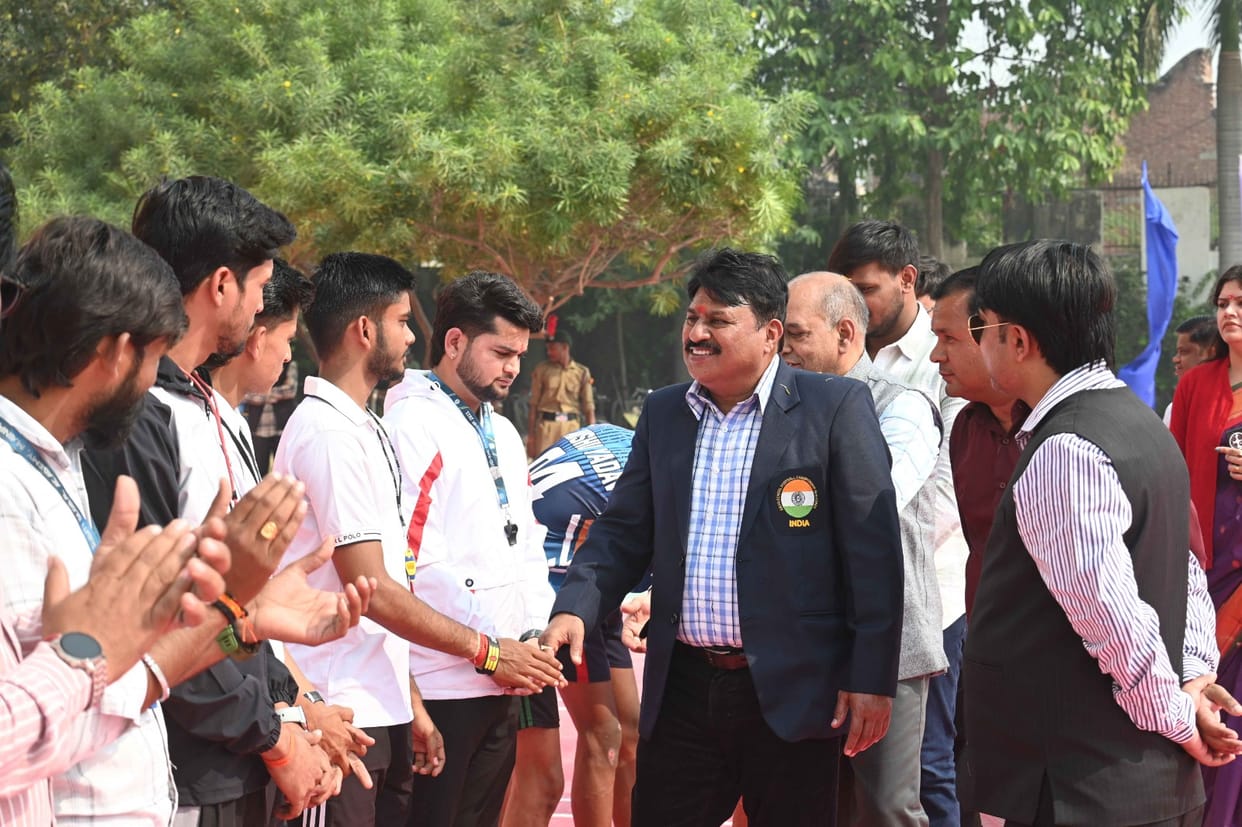 Lord Krishna Academy and Navodaya Vidyalaya teams won the matches.