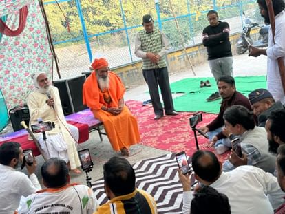 Government should close liquor vends in Yatra area