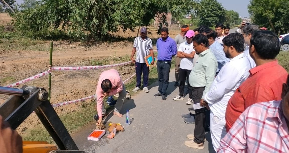Underpass construction begins at two locations from Ghugli to Maharajganj.