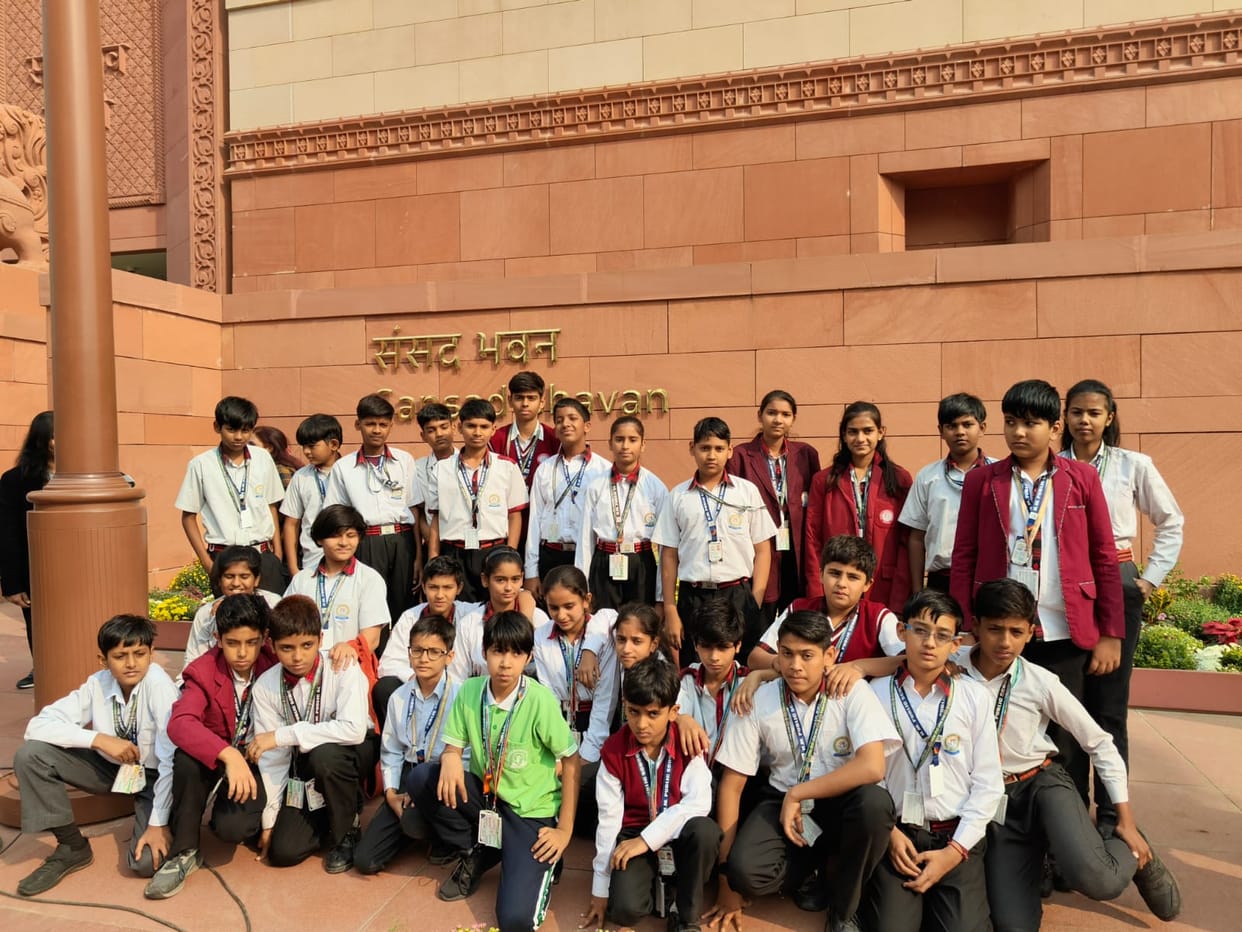 Students made an educational tour of the Parliament House