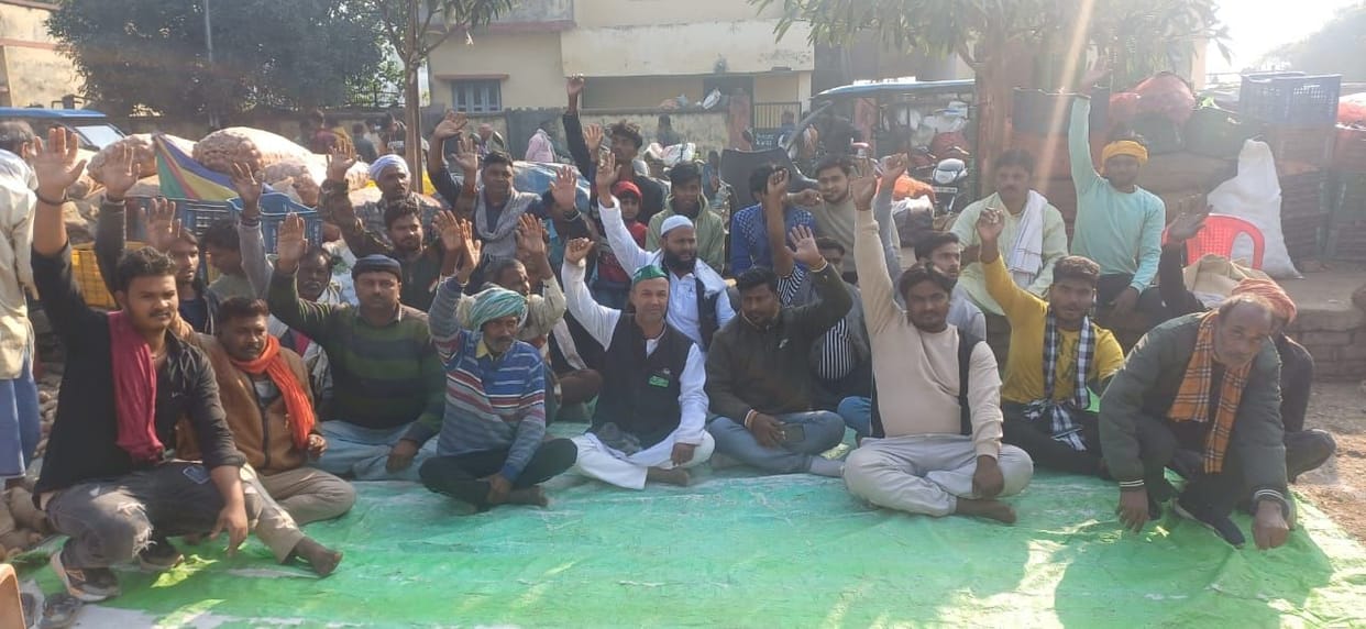 Vegetable market dispute resolved, traders' protest ends after talks