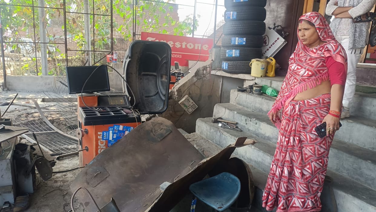 The tank exploded as soon as the valve was opened to fill air in the bike, employee injured