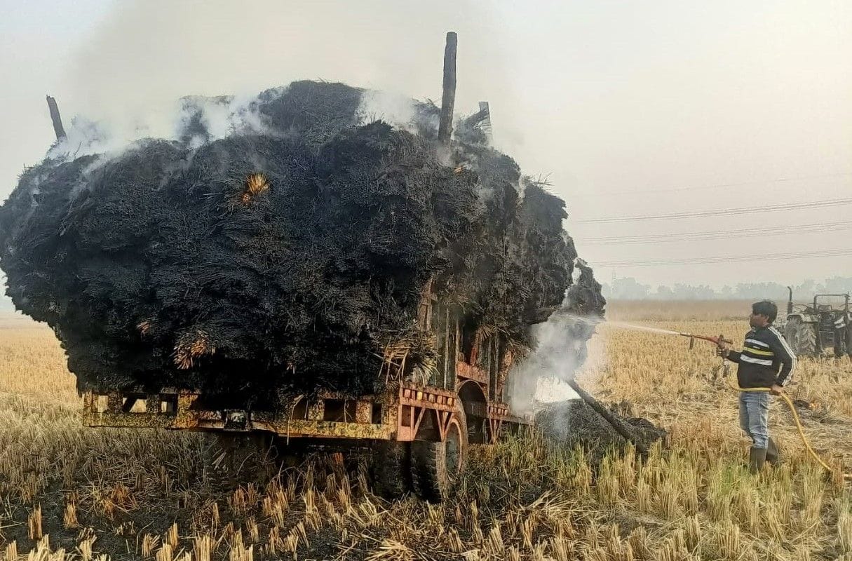 The straw in the trolley caught fire as soon as it came in contact with the wires.
