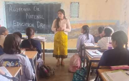 On National Education Day, girl students explained the importance of education at Nuna Majra School.