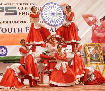 Zonal Youth Festival... 800 participants gave colourful performances
