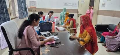 Dress children in warm full-sleeved clothes: Dr. Poonam