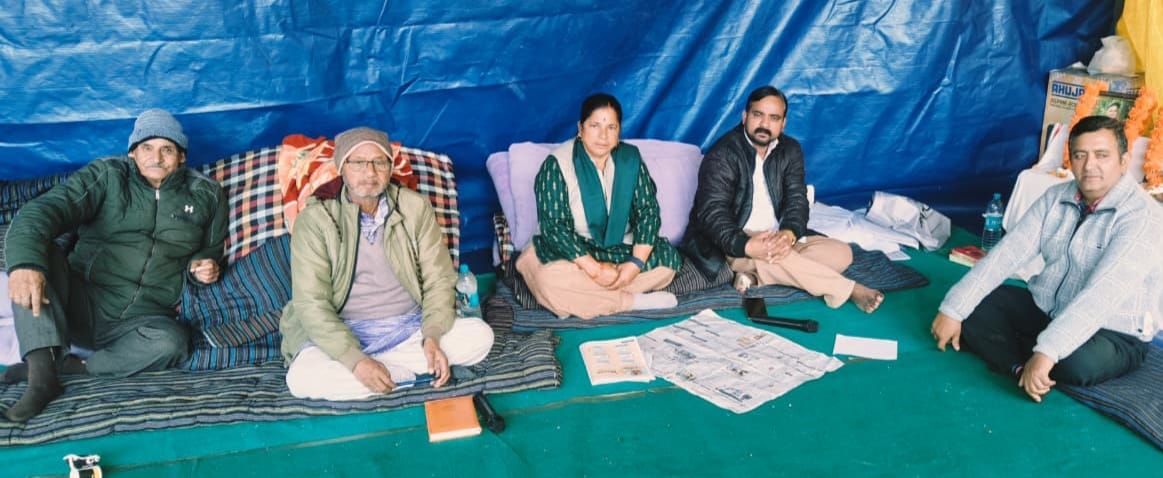 Hospitals in Chaund, Ghansali and Chamba are full of patients.
