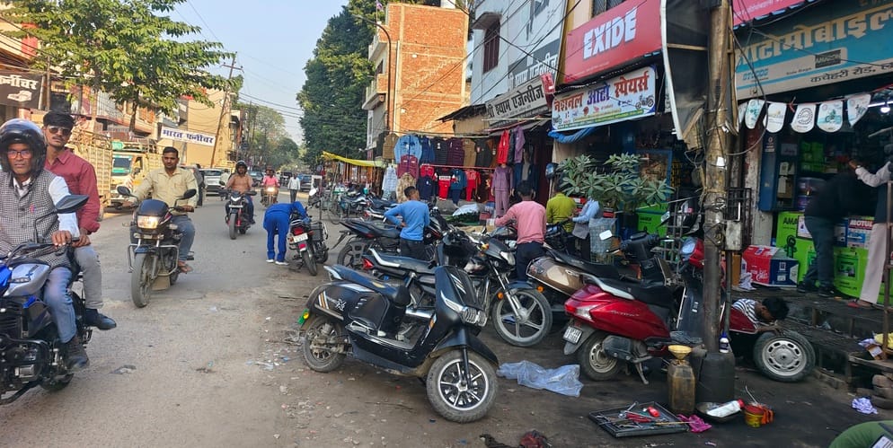 Width of roads lost due to encroachment