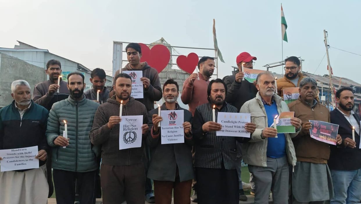 Srinagar, Civil Society Handwara, Held Candle March
