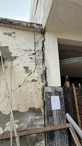 Godhoiya Nala: Cracks appear in four more houses, notice to vacate