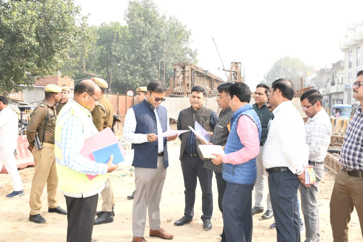 Construction of Suhagnagar flyover should be completed by September 2026