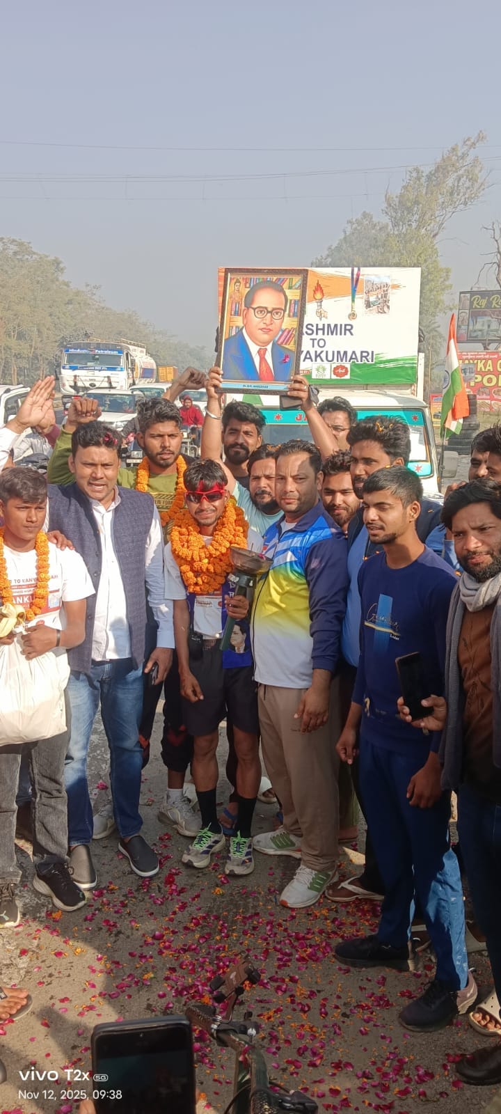 Ankur will run 4,000 km in honour of the martyrs.
