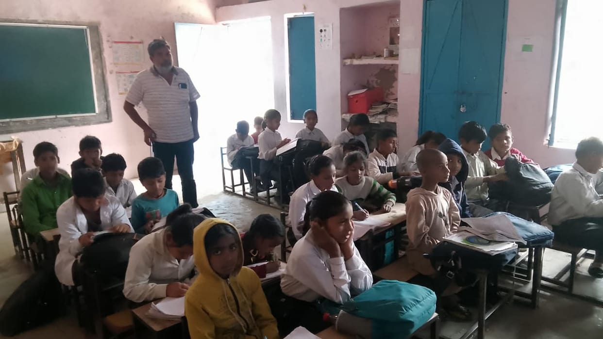 The pollution level in the district remained moderate, primary level schools remained open