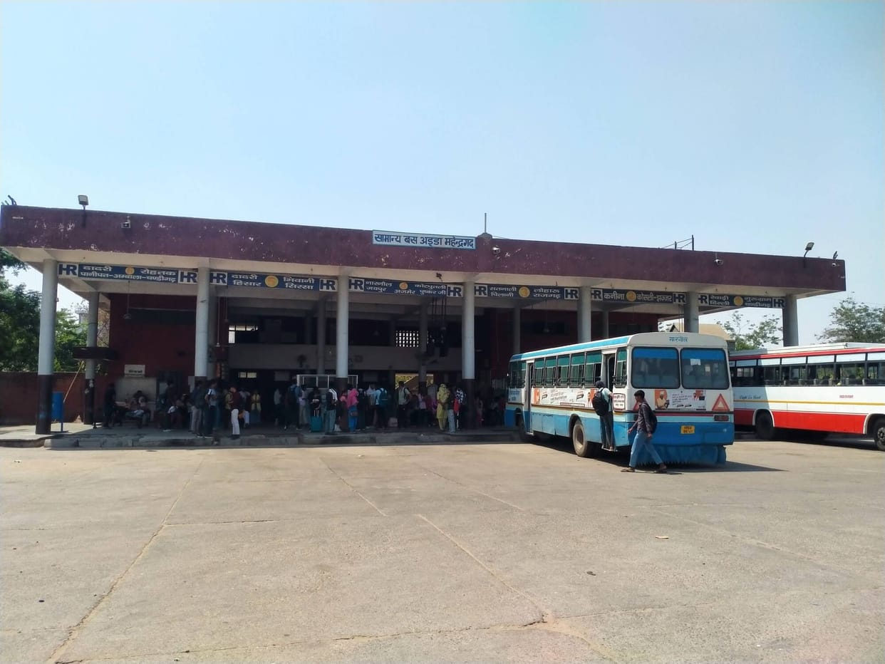 Passengers are upset due to lack of bus service from Mahendragarh to Kosli