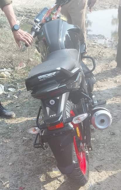 A pickup collided with two brothers riding a bike, killing one and injuring another.