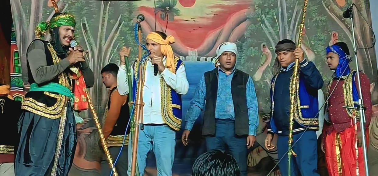 Ram-Nishad dialogue was staged with great emotion