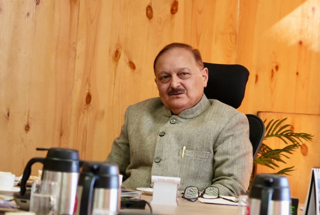 Leh, Chief Secretary, Pawan Kotwal, Held Meeting