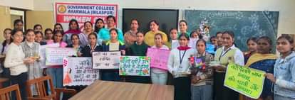 BA student Kajal first in poetry recitation