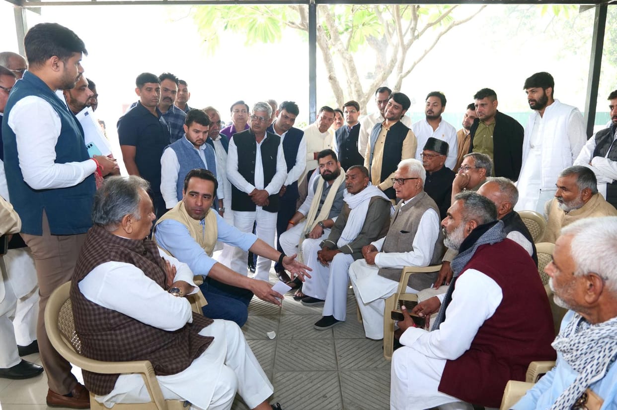 A delegation from Siwalkhas Assembly met Chaudhary Jayant Singh