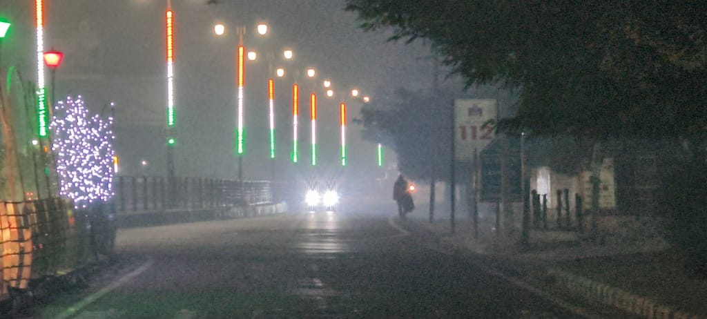 City air is toxic again, with PM 2.5 and PM 10 levels very poor.