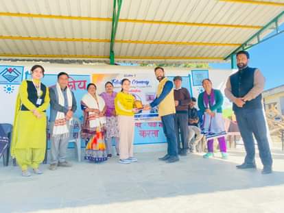 Sanjana of Kothar village honored