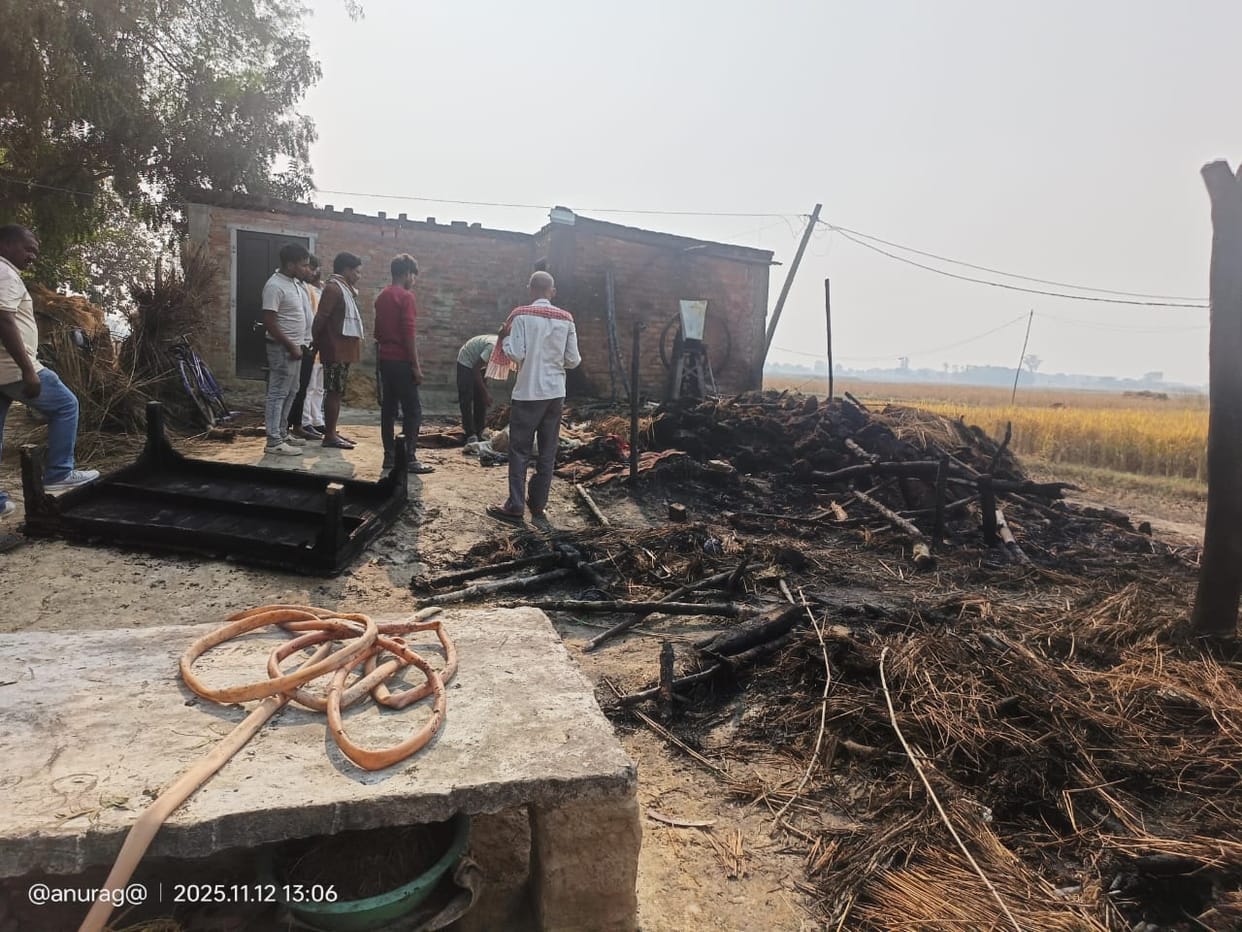 Three huts caught fire, seven goats burned to death