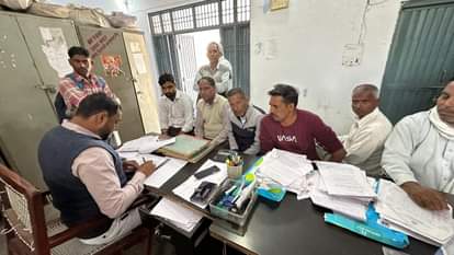 Only five Patwaris for 106 villages, people's work stuck