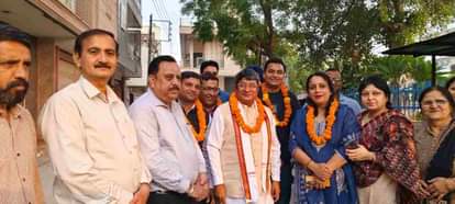 Mayor inaugurates road construction works worth Rs 1.92 crore in Wards 3 and 4