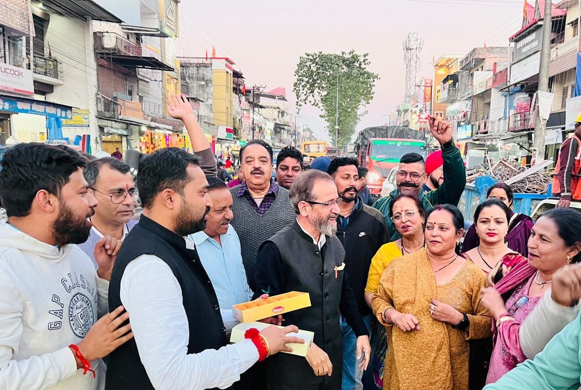 BJP workers are excited by the victory in Bihar.