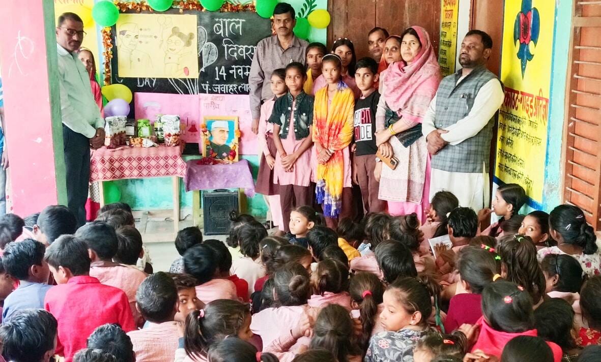 On Children's Day, discussions were held on the all-round development of children.