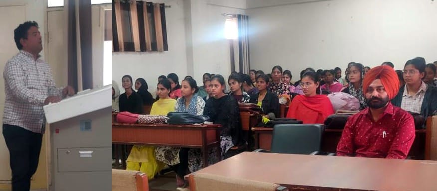Special lectures were organised on Indian culture, Gayatri Mantra and Vedas.