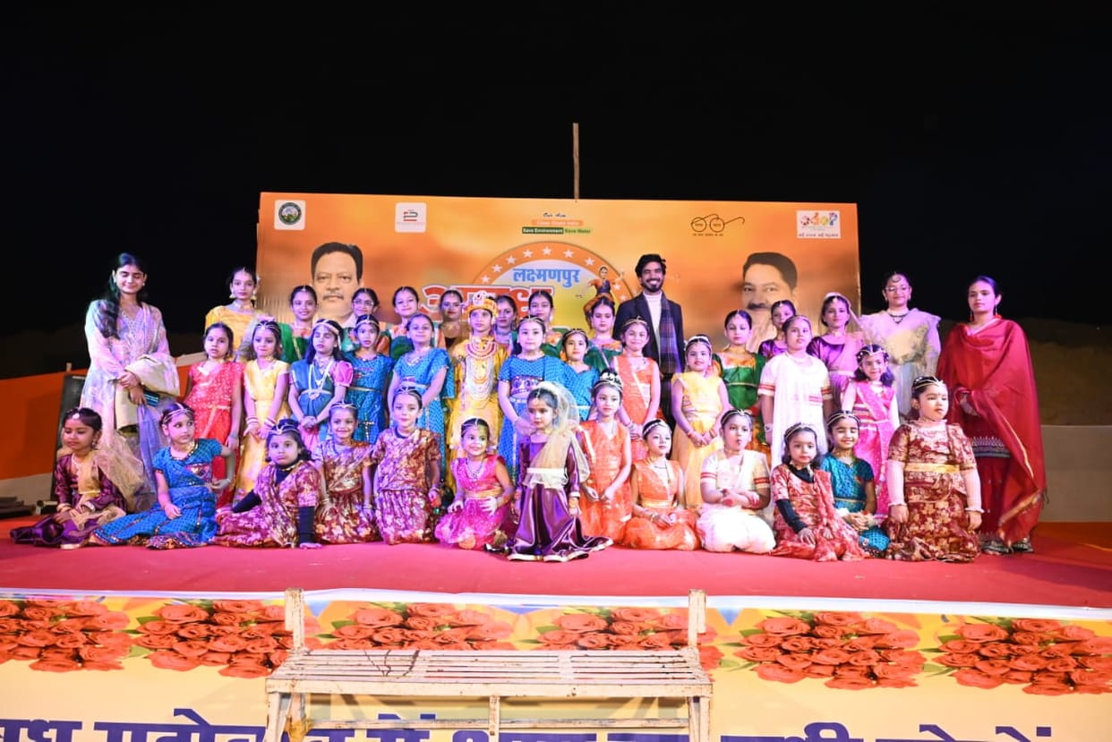 The splendor of cultural presentations scattered in Laxmanpur Awadh Mahotsav