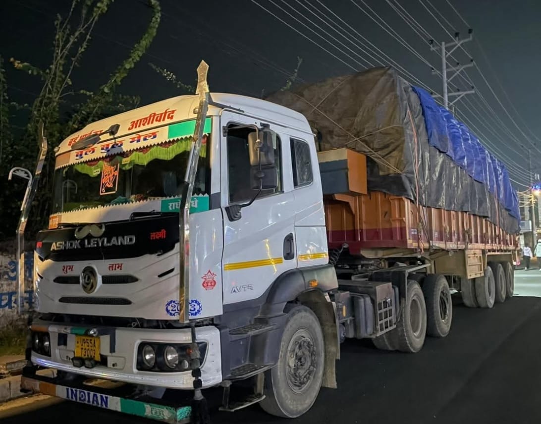 Siddharthnagar News : Indian rice seized for smuggling Rs 1.80 crore