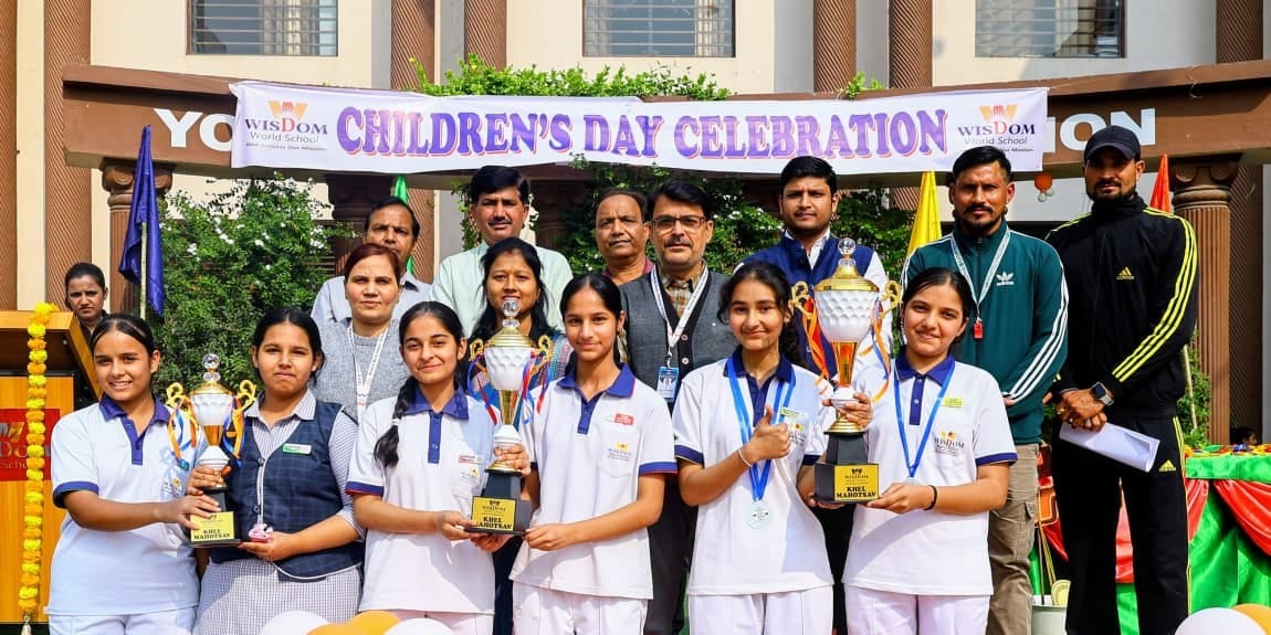 Arya Bhatt House topped the junior and senior categories of Kho-Kho.