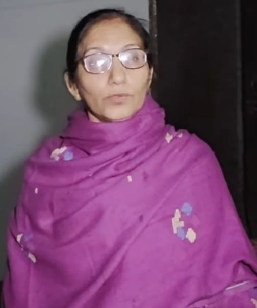 Motorbike-riding youths snatched a purse from a yoga teacher; accused caught on CCTV