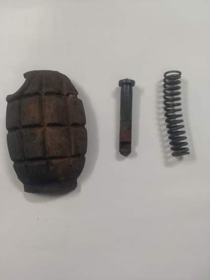 बरामद हैंड ग्रेनेड