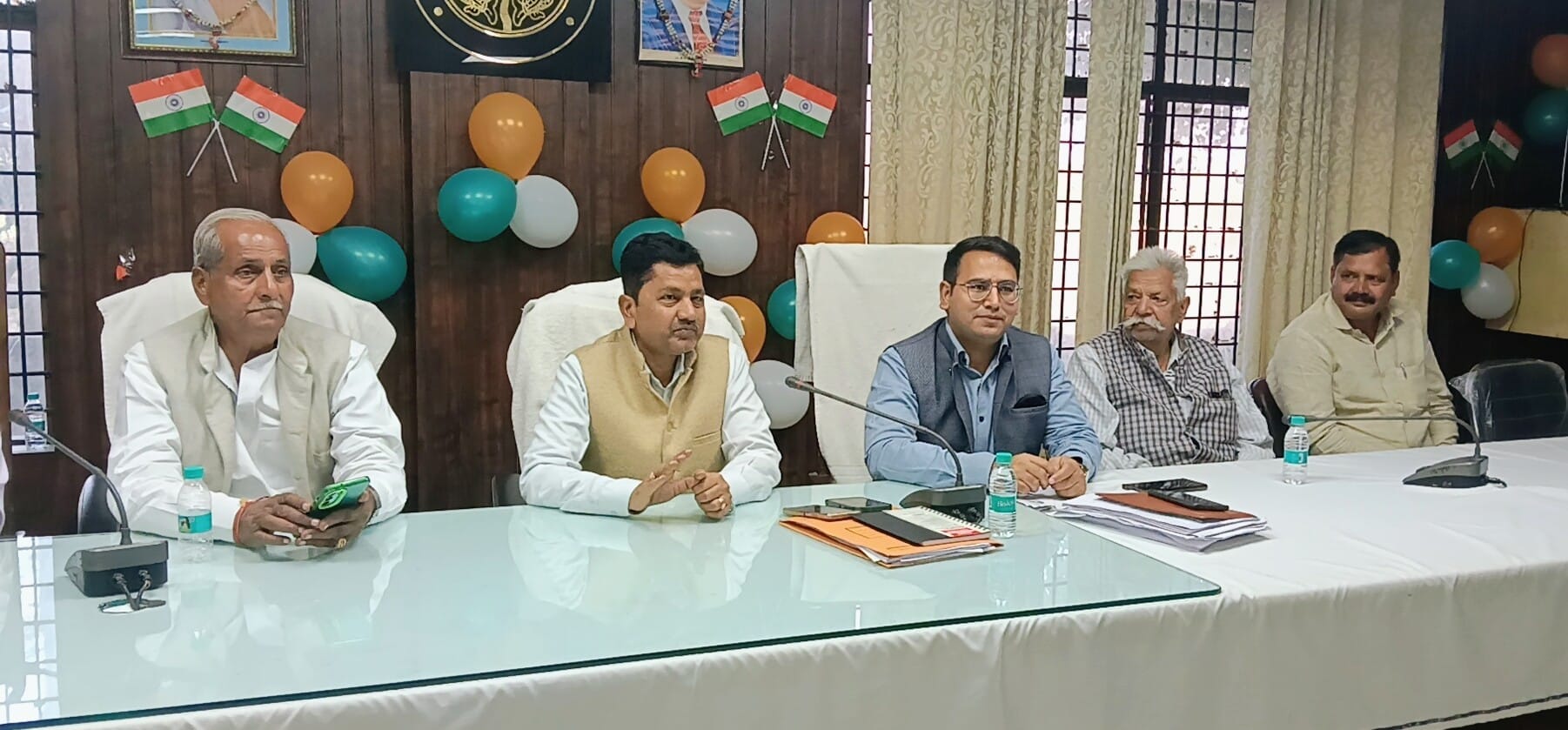 SP MLA alleges sluggishness in revision work