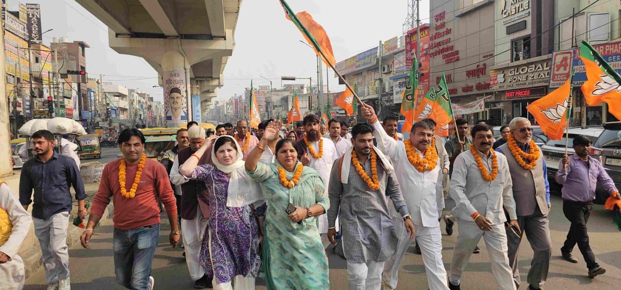 BJP workers took out a victory procession to mark NDA's victory in Bihar.