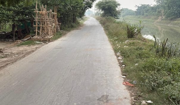 Singhpur-Kharagpur road will be widened with an expenditure of Rs 17 crore.