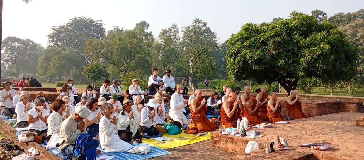 100 followers from Burma and America circumambulated Jetavana