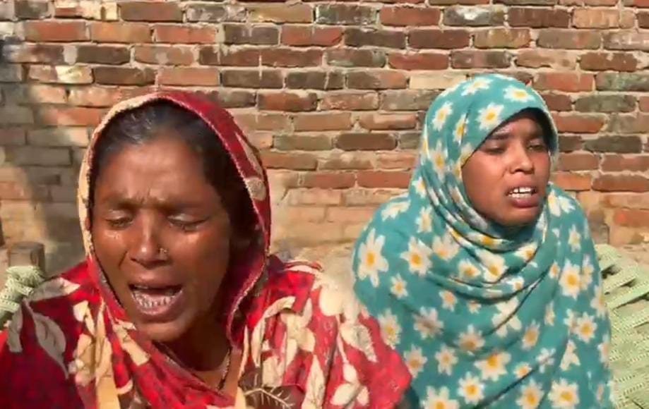 Tabassum was sleeping with her aunt, when her father arrived as death.