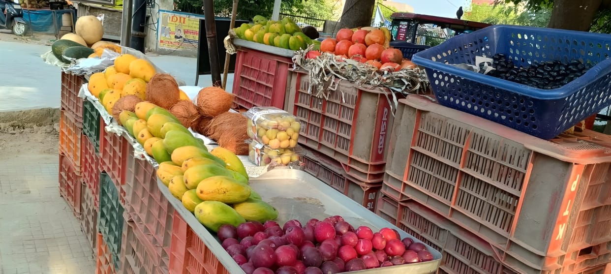 Fruit market is in a bad shape during the wedding season