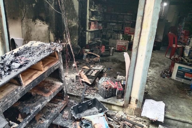 Fire breaks out in battery shop, goods worth Rs 10 lakh burnt