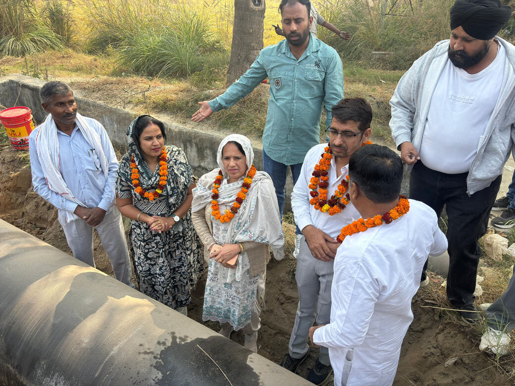 Work on laying pipeline to water tank in Kalanaur starts at a cost of Rs 17 crore.