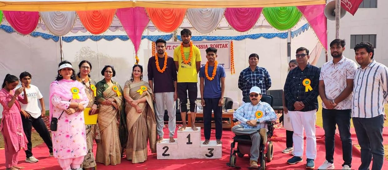 Sahil and Yogita were selected as the best players in the sports competition.