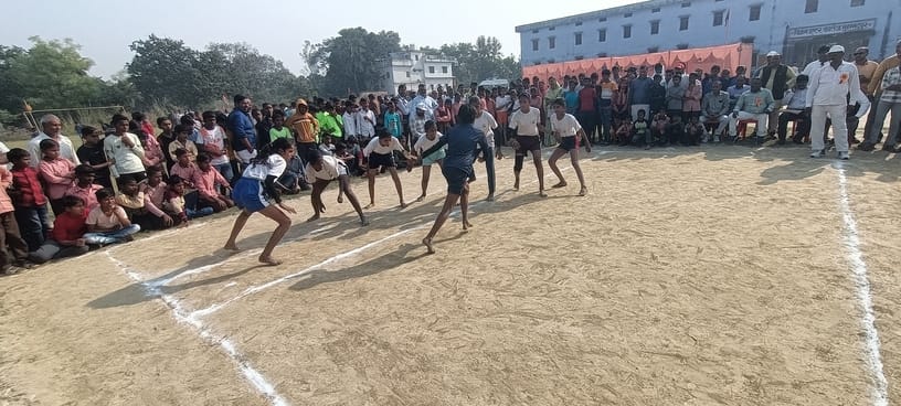 Sonu and Ankita ran the fastest in the 400 meter race