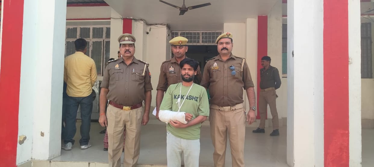 Man accused of blackmailing woman sent to jail