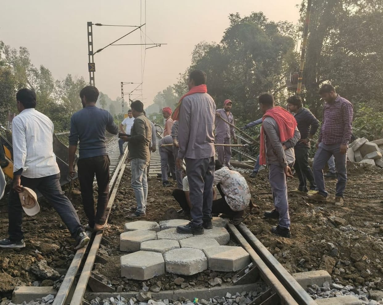 Nine-hour mega block, track repaired, passengers worried