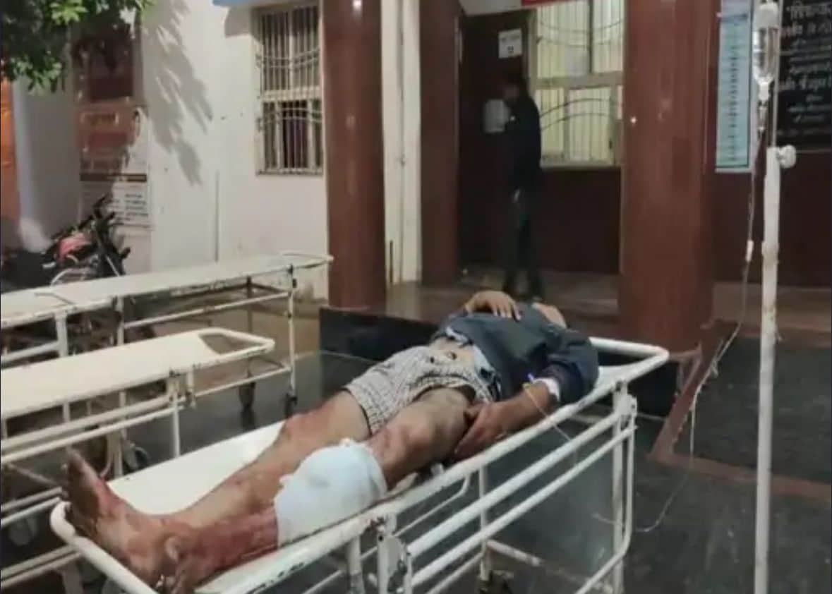 बेहोशी अवस्था में अस्पताल में छोड़कर भाग गए साले